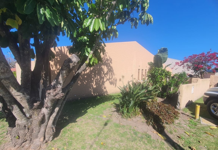 2 Bedroom Property for Sale in Gonubie Eastern Cape